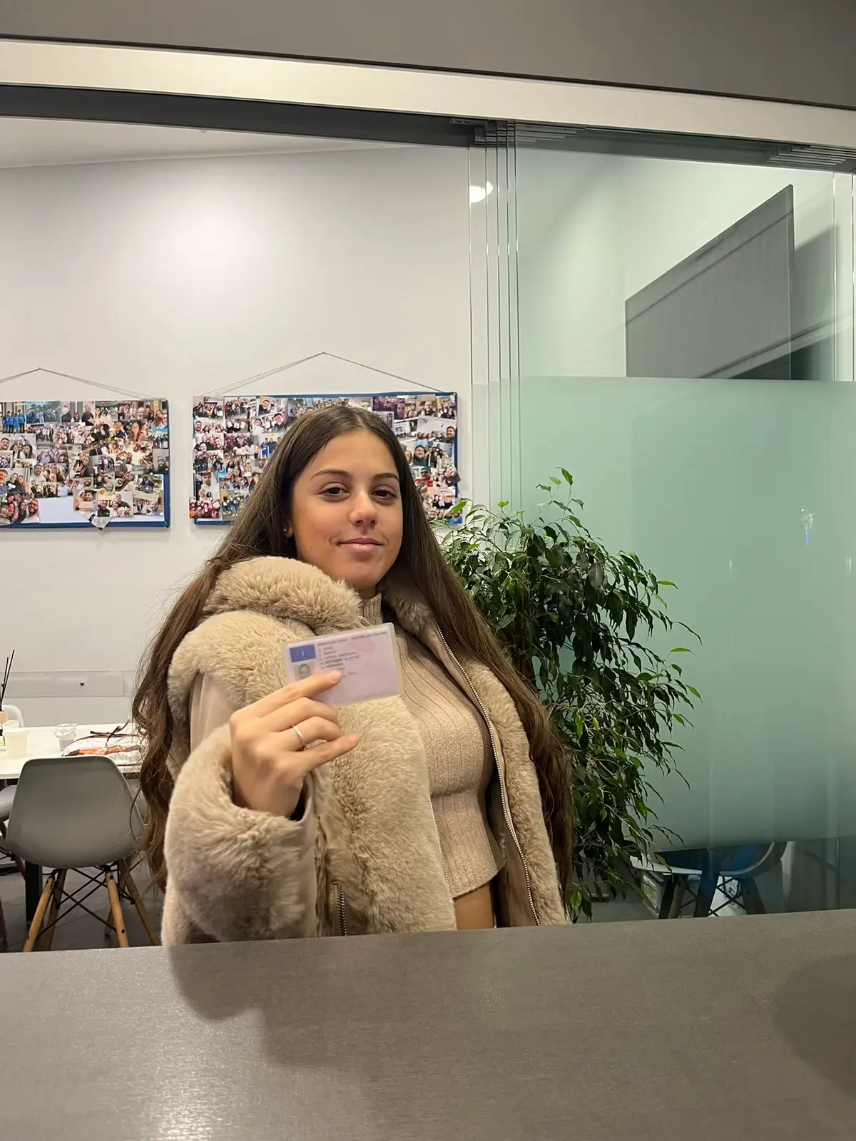 Studentessa con patente